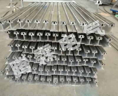 铝质钢体滑触线