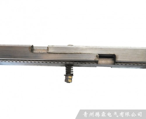 铝质钢体滑触线温度补偿器